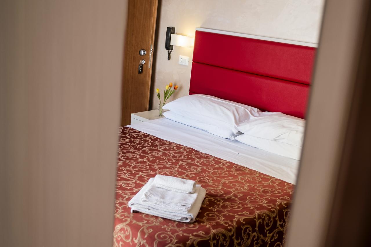 Hotel Belmar Rivazzurra Di Rimini Kültér fotó
