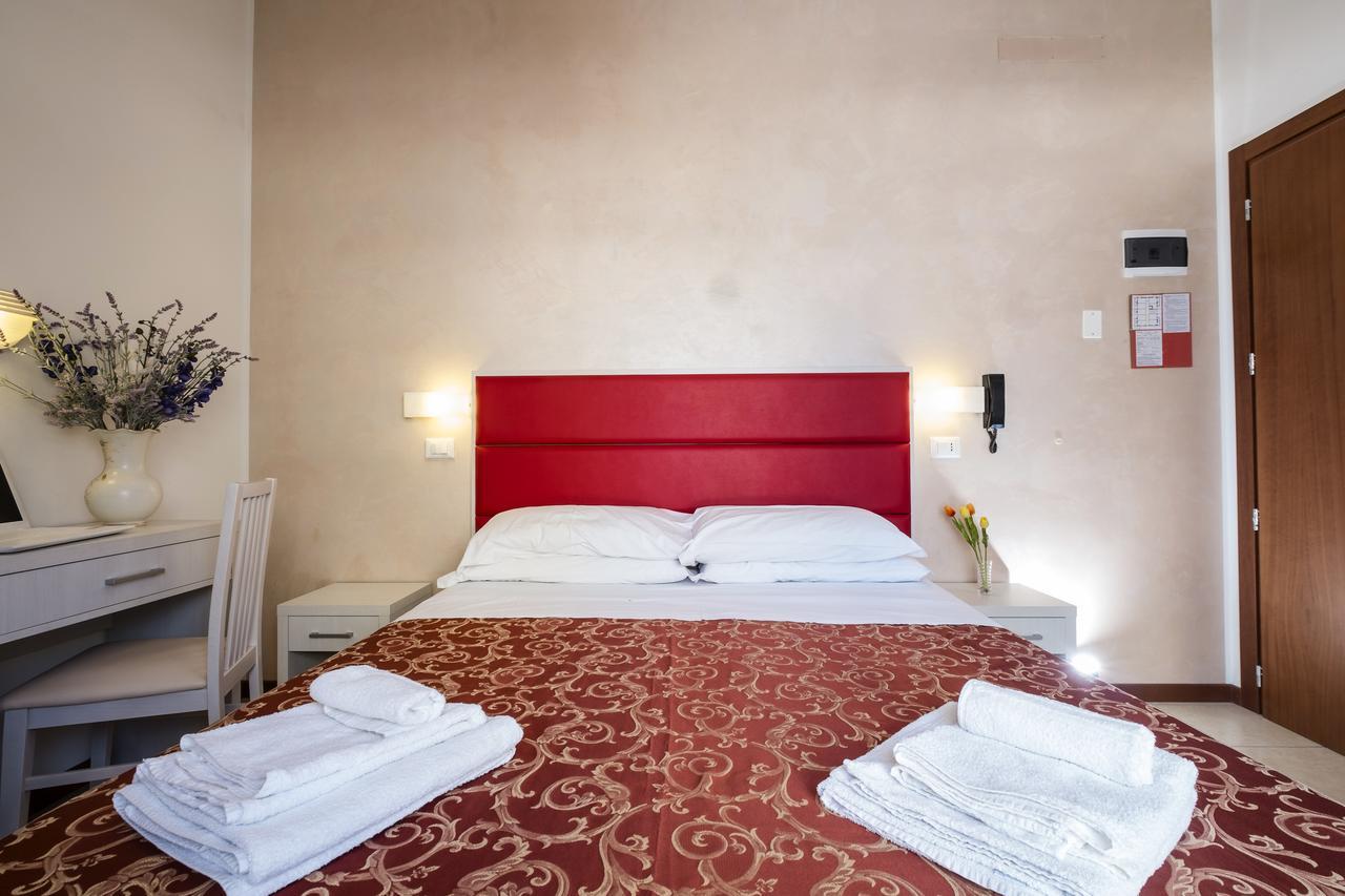 Hotel Belmar Rivazzurra Di Rimini Kültér fotó