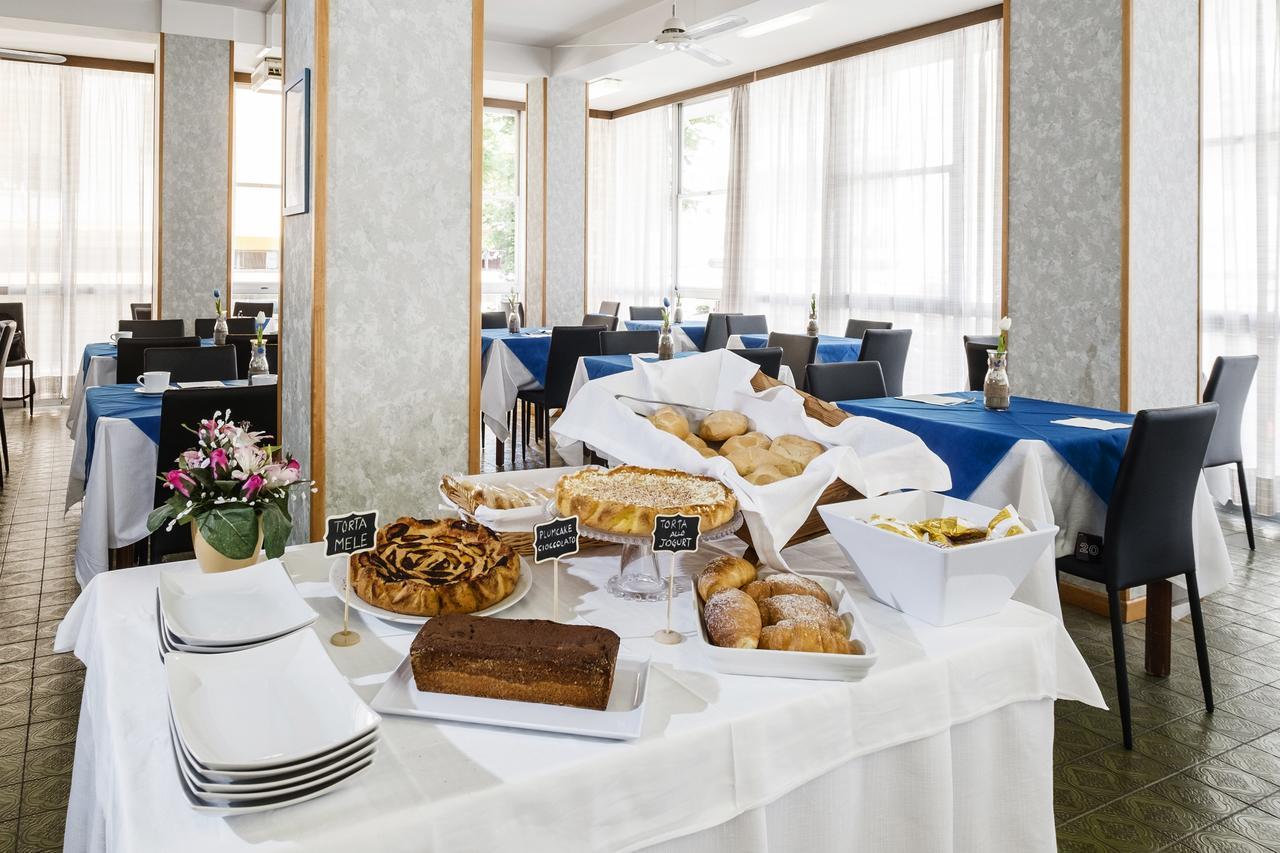 Hotel Belmar Rivazzurra Di Rimini Kültér fotó